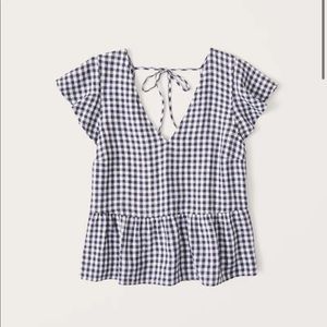 🆕 Abercrombie and Fitch top